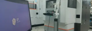Atelier d'électroérosion fil LIP Industrie Précision à Besançon : Cut F 350 au premier plan et Cut E 600 en arrière-plan